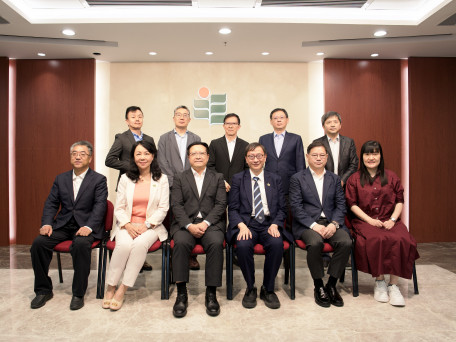 回顧合作碩果  攜手共拓新局香港大公文匯傳媒集團高層蒞臨教大考察